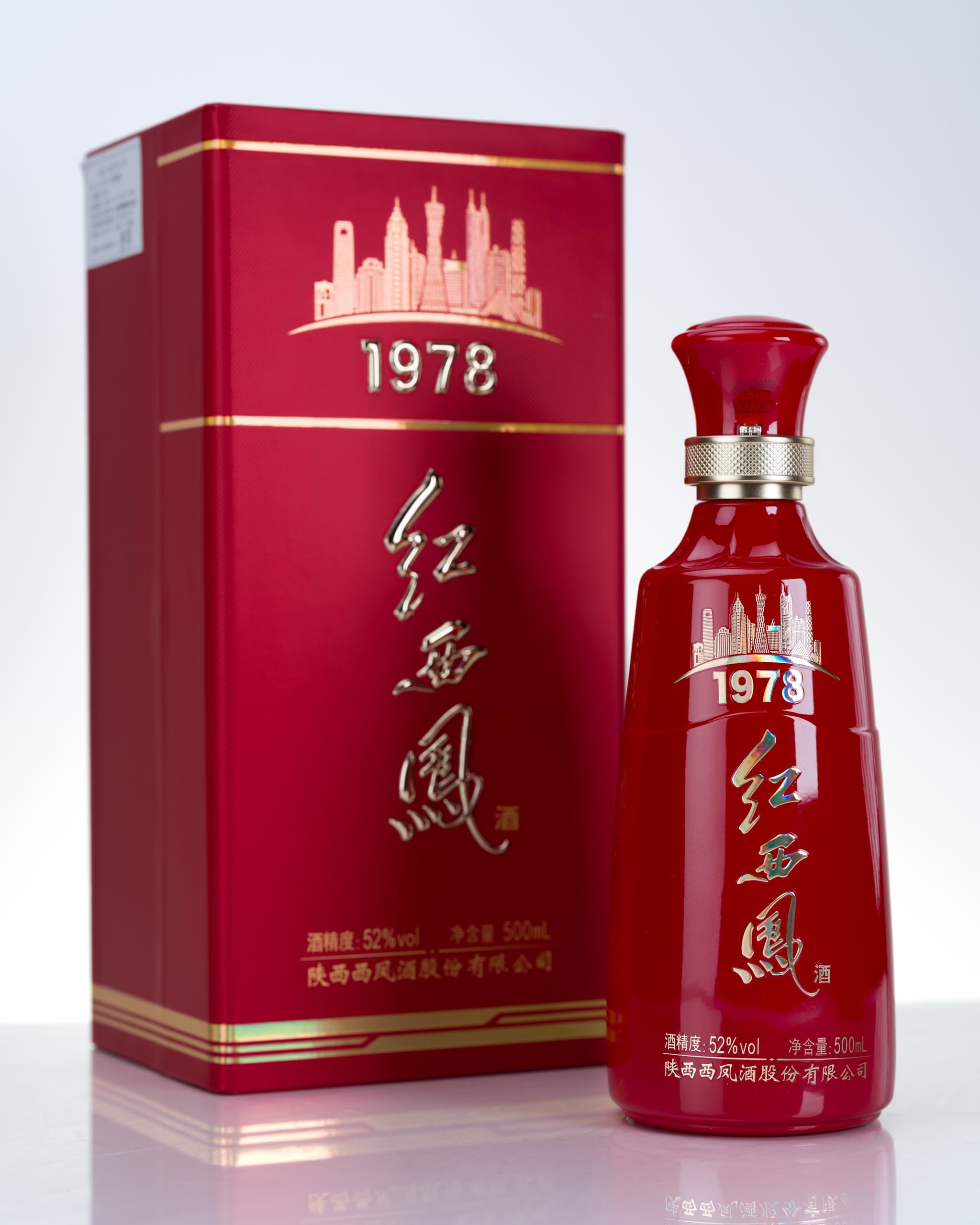 Amazon.co.jp: 紅西鳳酒 1978 52度 500ml 中国白酒 鳳香型 高級酒 限定